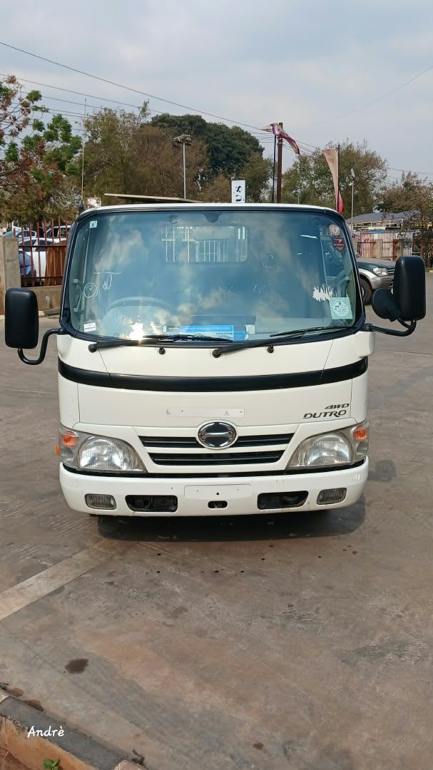 2009 Hino Dutro 2 Tonner