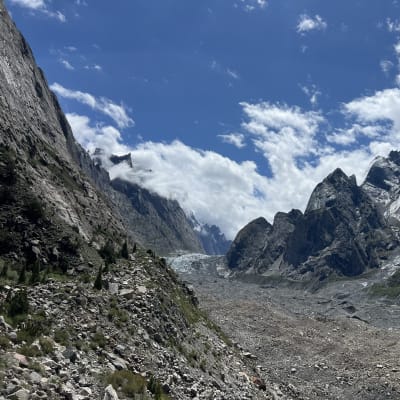Peaks on the was to Charakusa valley 