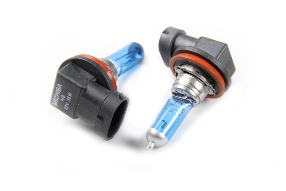 Lyspæresett
H8 Superwhite