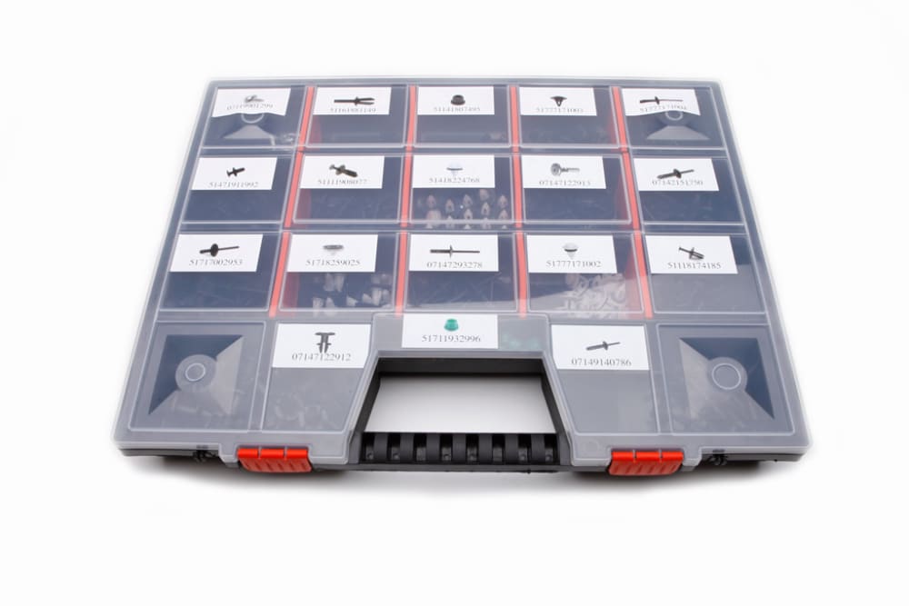 Klipskoffert med
360 stk klips