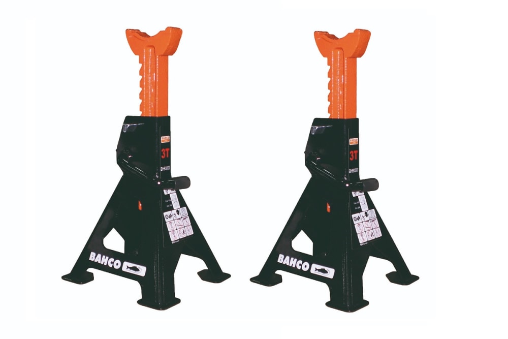 Støttebukk par 
3000 KG