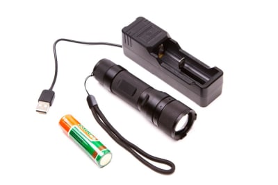 Håndlykt oppladbar 
med zoom