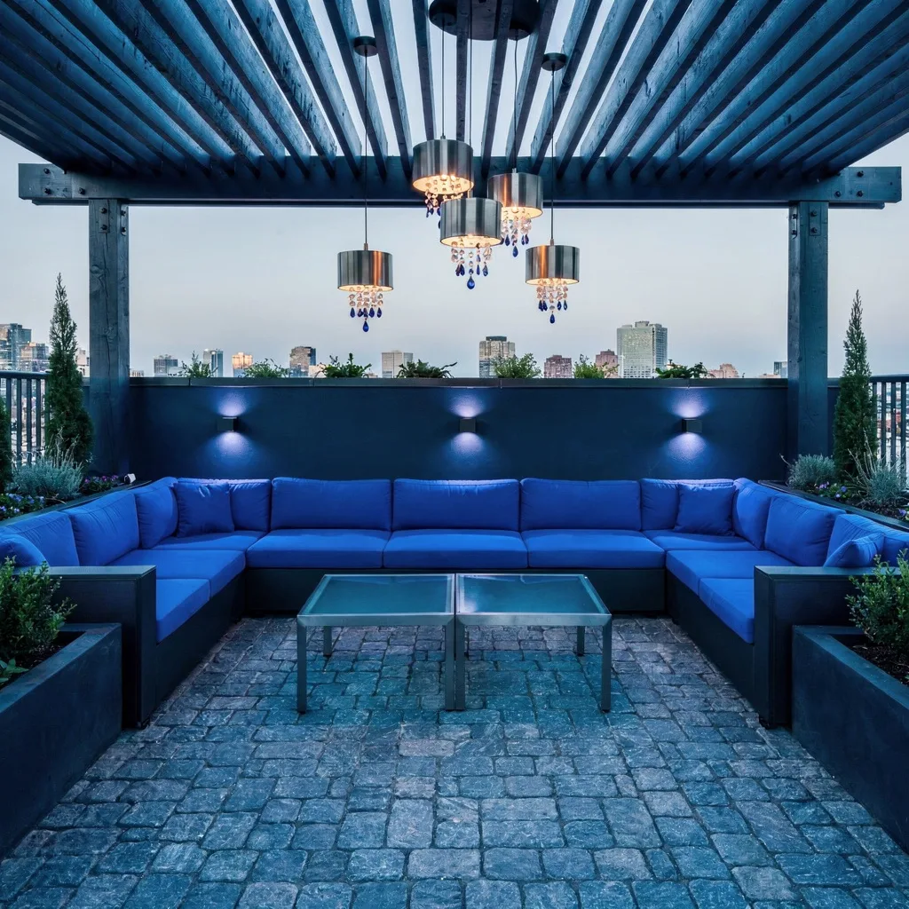 Master the Rooftop Sanctuary Vibe