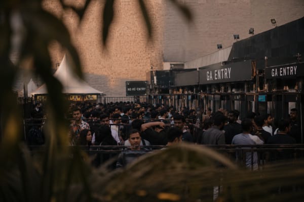 Slow congested event entry — challenge solved by event access control with real-time monitoring