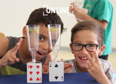 שיעור פרטי עם הקוסם הגדול בזום