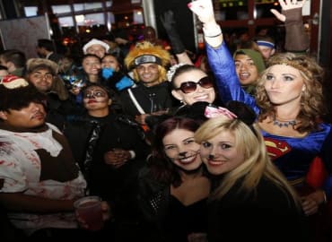 Thriller Night Halloween Party - 80s vs 90s