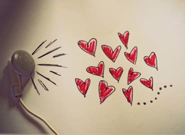 המדע מאחורי האהבה והזוגיות–ד"ר ליאת יקיר בהרצאה מרתקת