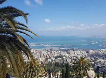 ארבע דתות וכרמל אחד: טיול היכרות מפתיע בחיפה