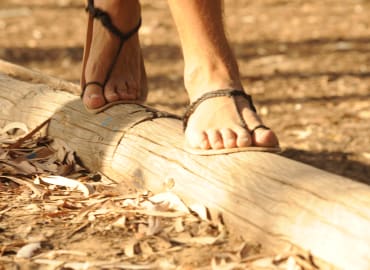 סדנה להכנת סנדלים לריצה ולהליכה