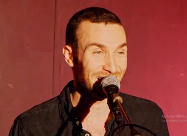 הופעת סלון: שירים צרפתים מתורגמים בעיבודים חדשים מרגשים