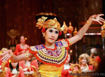 Discover Exotic Balinese Food and Dance