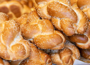 ירושלים של מעלה-סיור במאה שערים בעקבות מאפיות וצ'ולנט