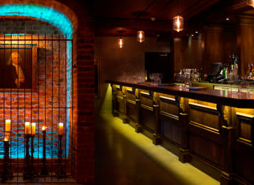 Discover the secrets of Mason House + welcome drink