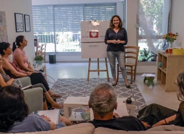 מפגש הורים - גבולות מתוך יחסים וללא עונשים