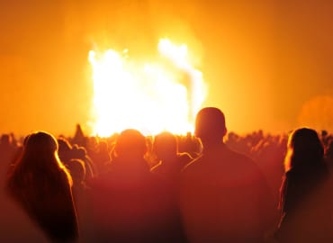 Free comedy in Hammersmith: Bonfire special
