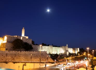 על גגות ירושלים: תצפיות מרהיבות בעיר העתיקה 
