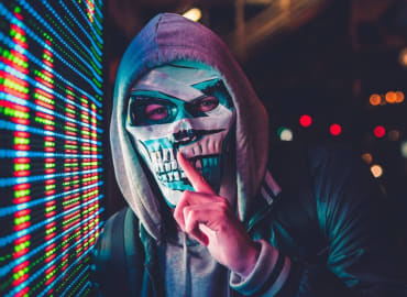 Rake's Mad House Extravaganza - Halloween Special