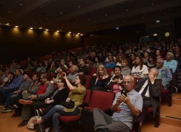 קהילה יוצרת שינוי: הסרט האמנות בזבל ושיחה ב-10 ש"ח 