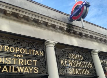 Classified! Espionage & spy sites of London walk.