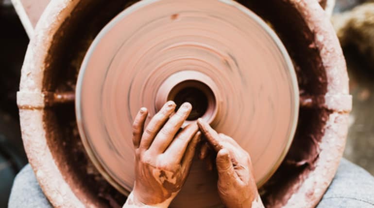 Learn Pottery Wheel Throwing with your Team