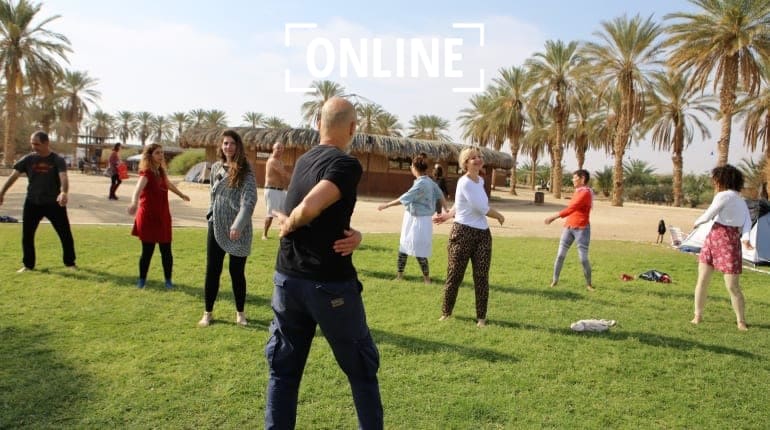 שיעור צ'י קונג בזום עם זהר וילסון