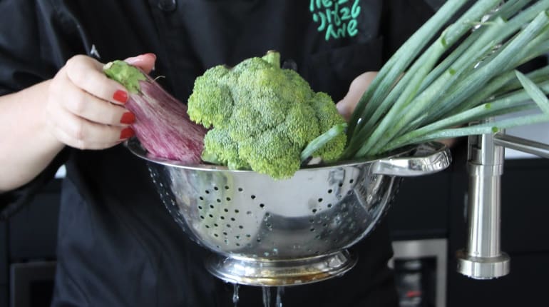 התארגנות חכמה במטבח - איך לבשל בכמה שעות לשבוע שלם