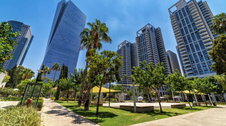 להשקיע בדרך הקלה: סיור השקעות נדל''ן בתוואי הרכבת