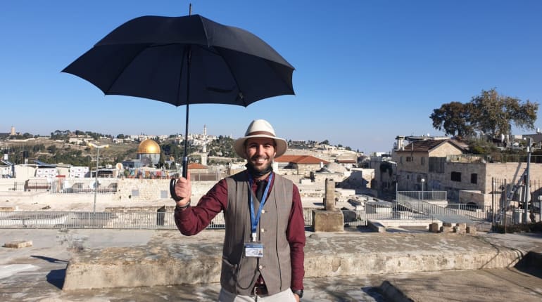 האנגלים באים: סיור לא שגרתי בירושלים 