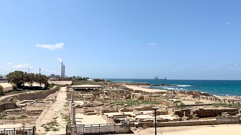 קיסריה של הורדוס: מכפר דייגים לעיר שעשועים