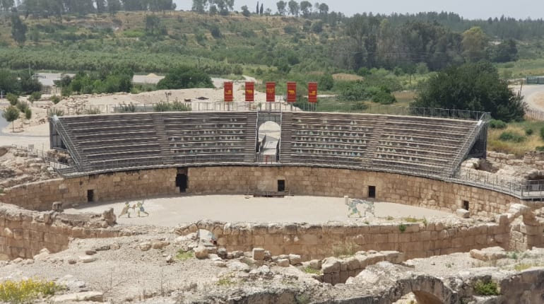 אלוותרופוליס - סודותיה של בית גוברין: סיור היסטורי