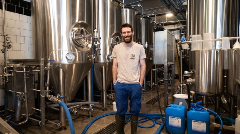 הבירה האורבנית: טעימות וסיור היכרות חוויתי במבשלת שניט 