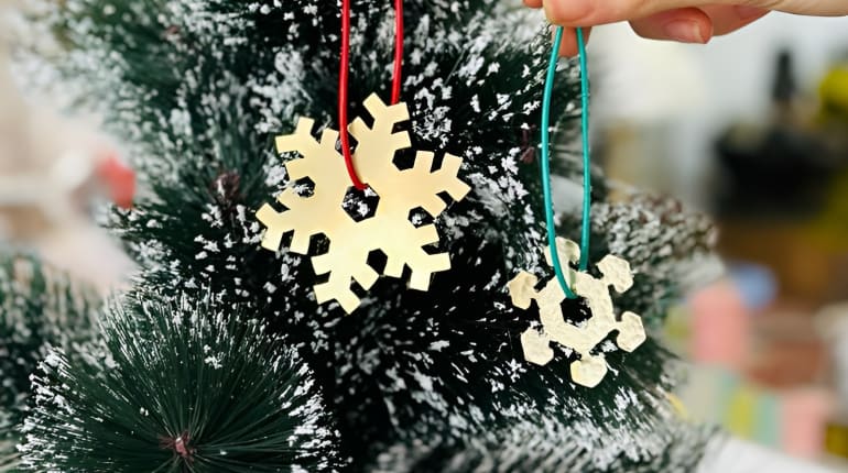 סדנת חנוכריסמס בעיר התחתית בחיפה