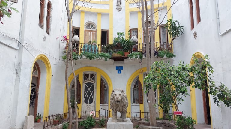 סיור בתל אביב: ברחוב הנשמות הטהורות