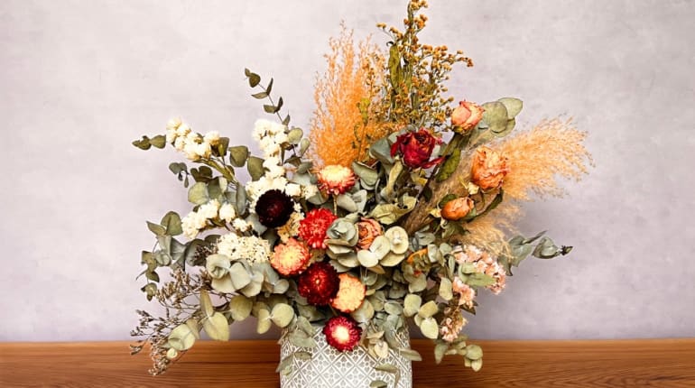 פרחים לנצח נצחים: סדנת עיצוב פרחים יבשים שנשארים לנצח