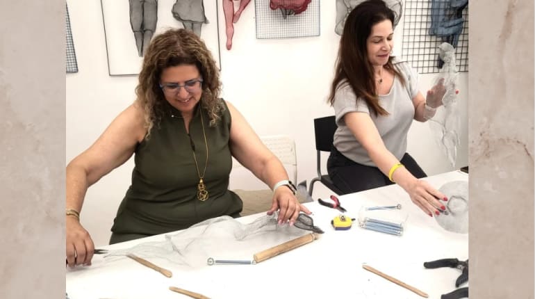 פיסול ברשת מתכת-אלה אלמוג