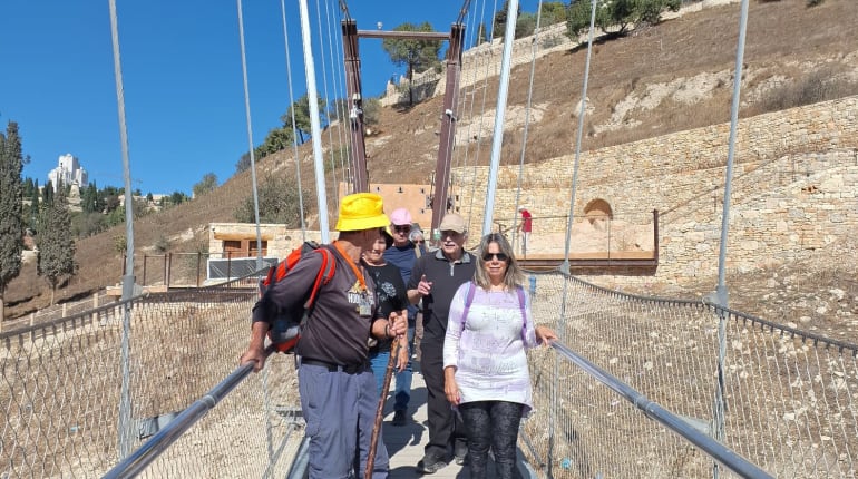 סיור מעל גיא בינהנום