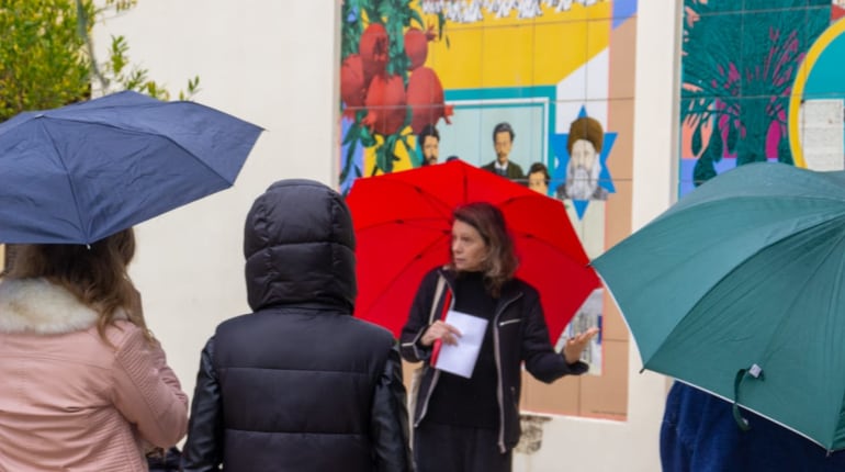 סיור בשכונת נווה צדק מנקודת המבט של נחום גוטמן