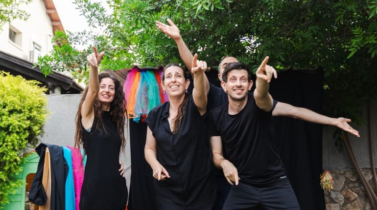 אתם מספרים אנחנו מציגים! מופע תיאטרון אילתור (פלייבק)