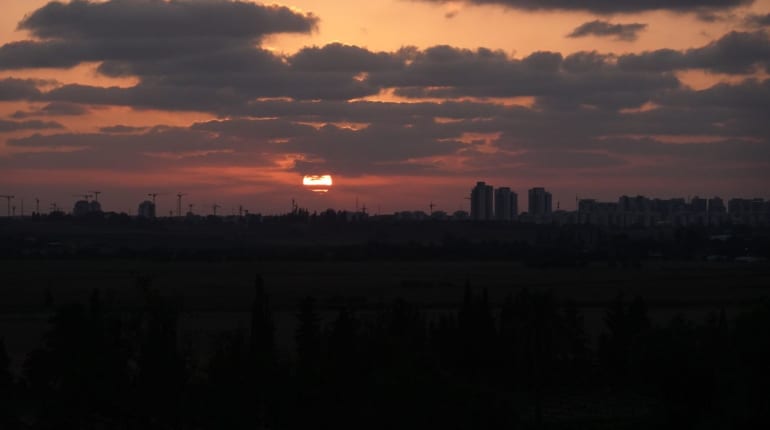 טיול שקיעה בגן לאומי גבעות מרר