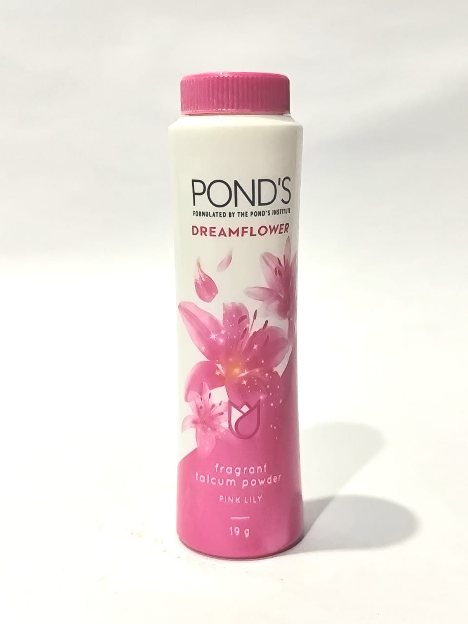 Pond's Fragrant Talcum Powder Pink Lily 18g