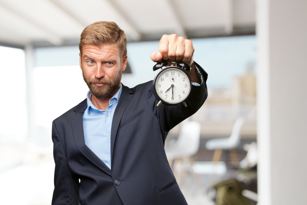 Image showcasing How Long Is a Business Day? Guide for Consumers & Businesses