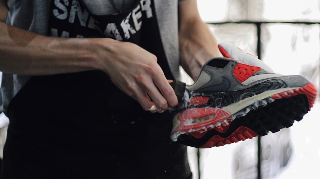 Sneaker cleaning process
