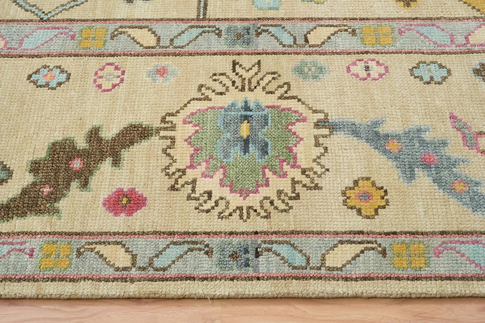 Handknotted Traditional Beige Oriental Area Rug with Pastel Floral Medallions & Fringe thumbnail 3