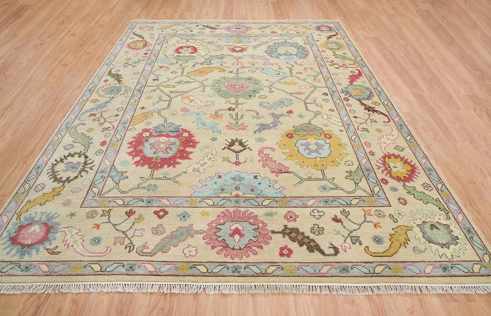 Handknotted Traditional Beige Oriental Area Rug with Pastel Floral Medallions & Fringe thumbnail 4