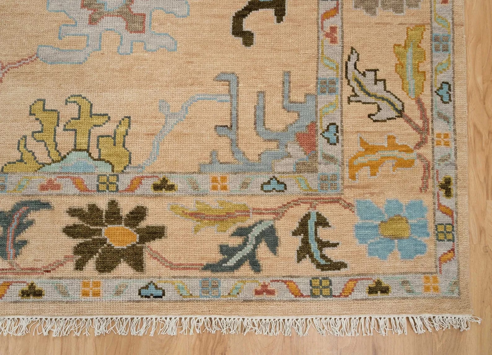 Handknotted Traditional Ivory Beige Oriental Area Rug with Light Blue Floral Motifs & Fringe thumbnail 7