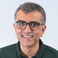 Praveen Vajpeyi
