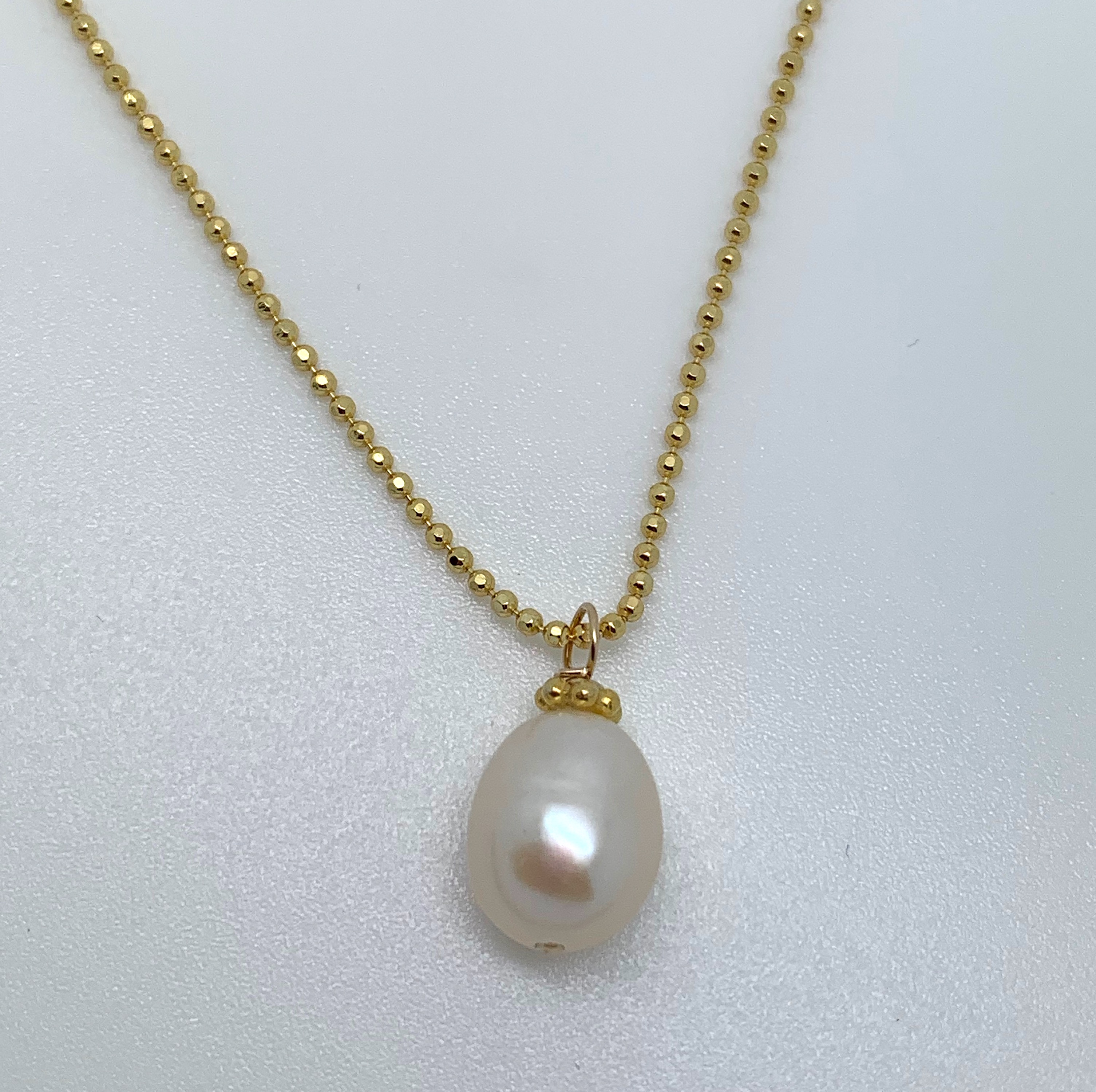 gold and freshwater pearl drop necklace