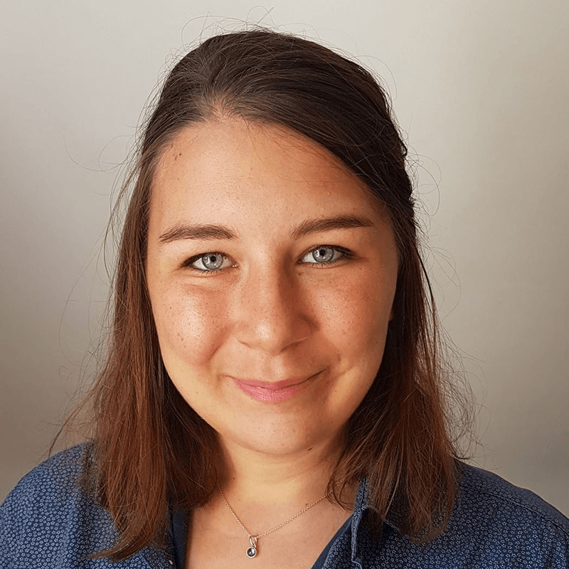 iniz becker 800x800.png