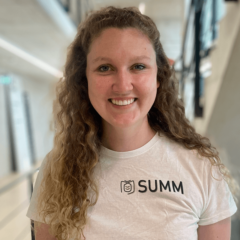 Flora Geske_Portrait_800x800.png