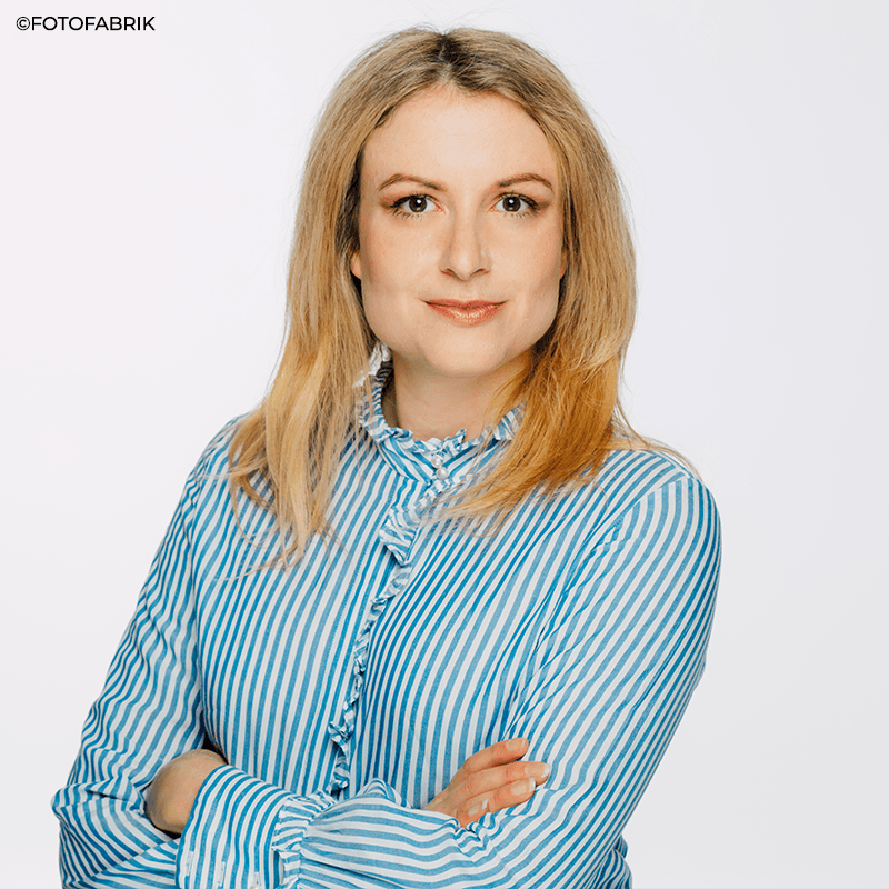 hoffmann_sabrina 800x800 credit.png